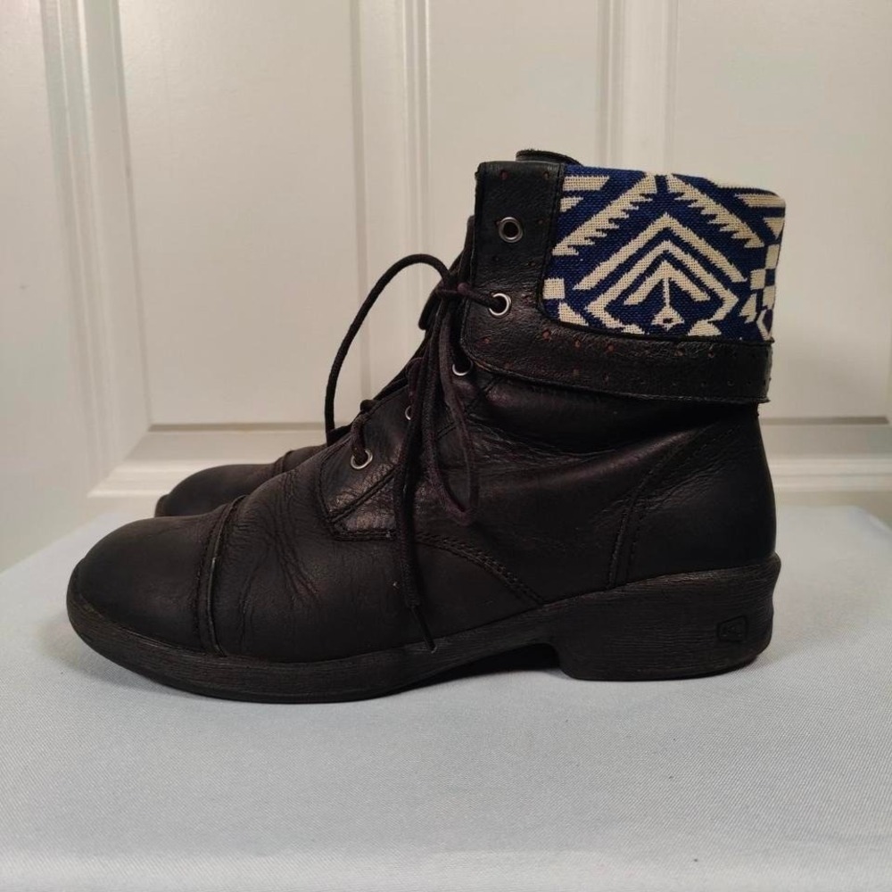 Keen Walking Boots Black Leather Aztec Cuff Southwestern Boho Womens 9.5 Outdoor - Picture 3 of 8